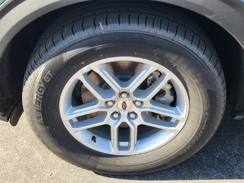 Thumbnail: 2025 Ford Explorer - 8