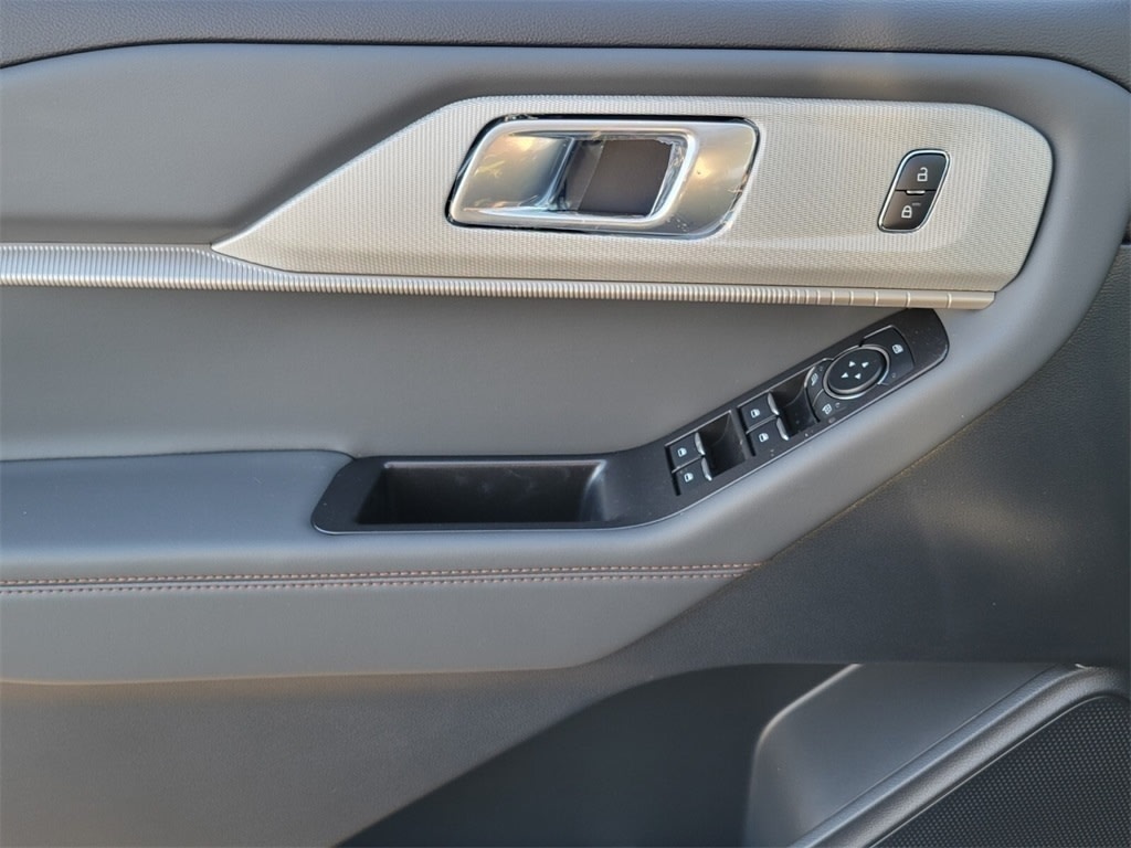 Thumbnail: 2026 Ford Explorer - 19