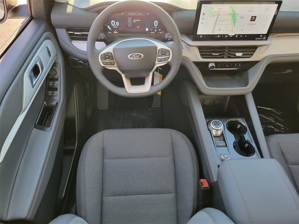 Thumbnail: 2026 Ford Explorer - 6