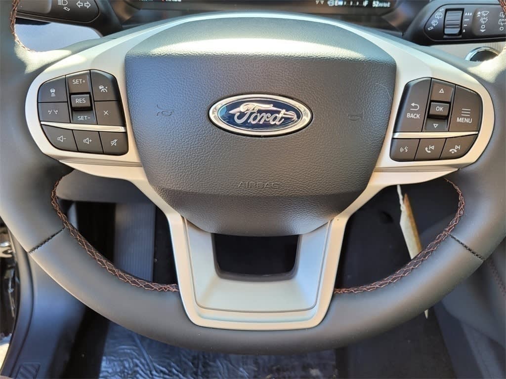 2025 Ford Explorer Active 20