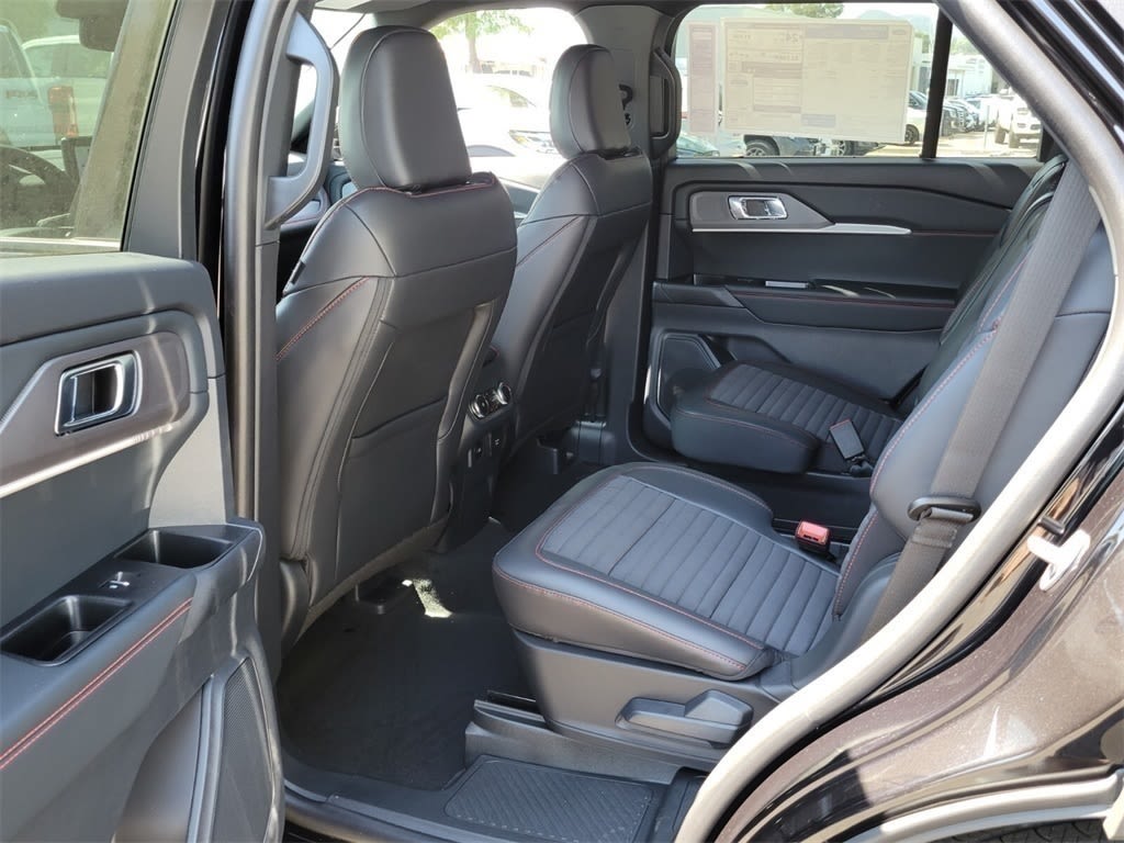 Thumbnail: 2025 Ford Explorer - 10
