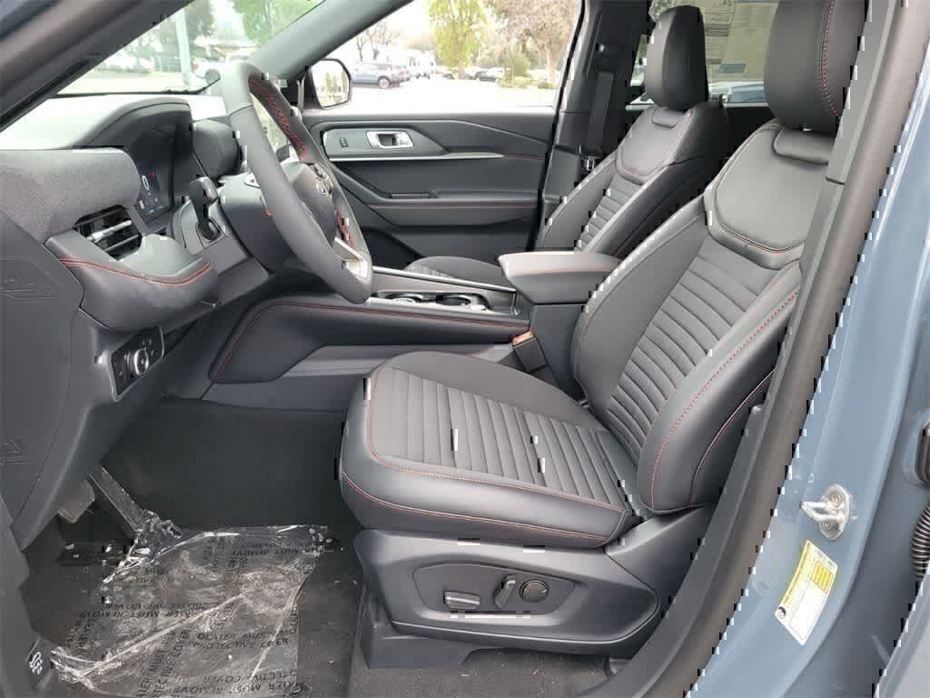 Thumbnail: 2026 Ford Explorer - 9