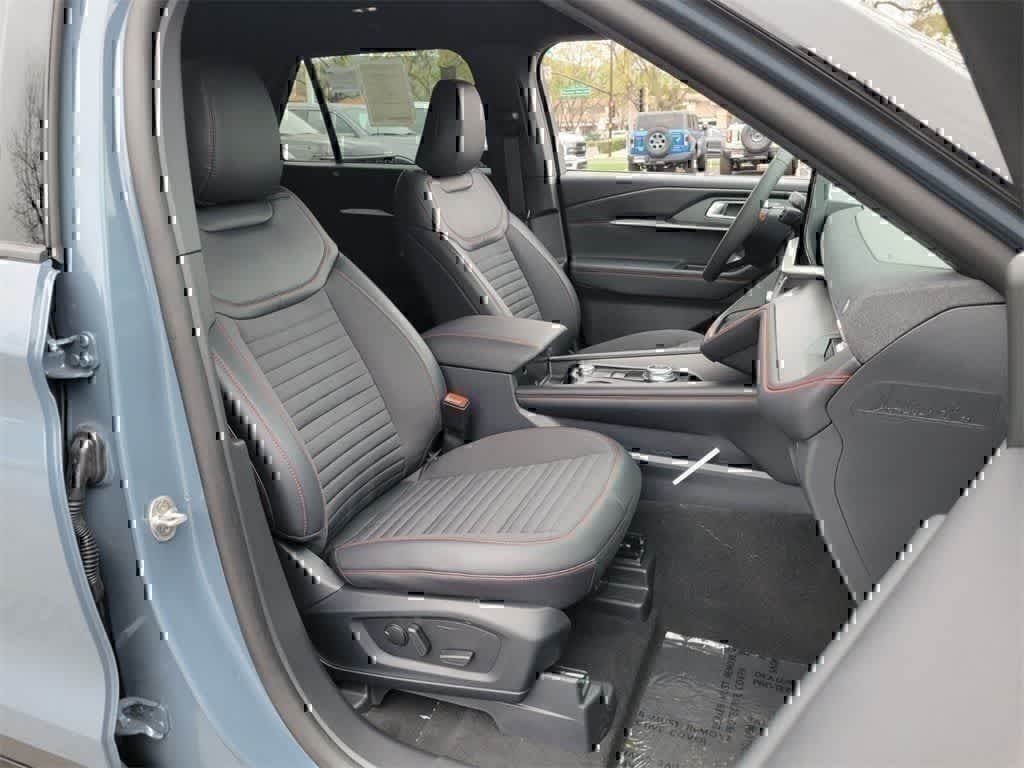 Thumbnail: 2026 Ford Explorer - 10
