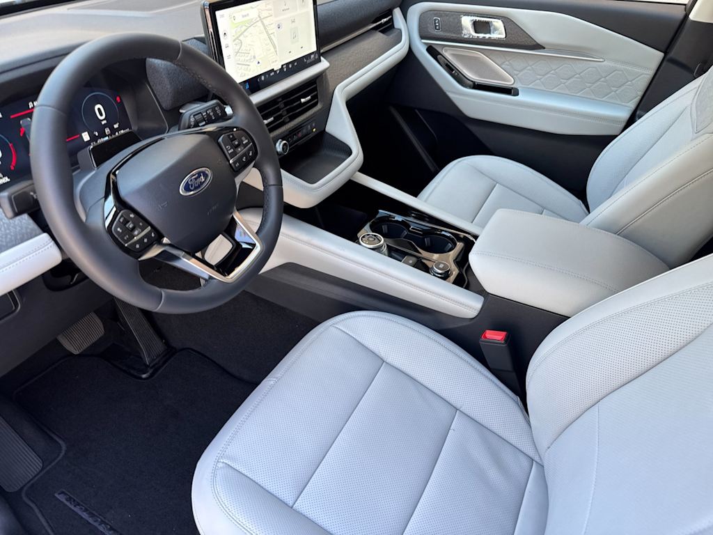 Thumbnail: 2026 Ford Explorer - 8