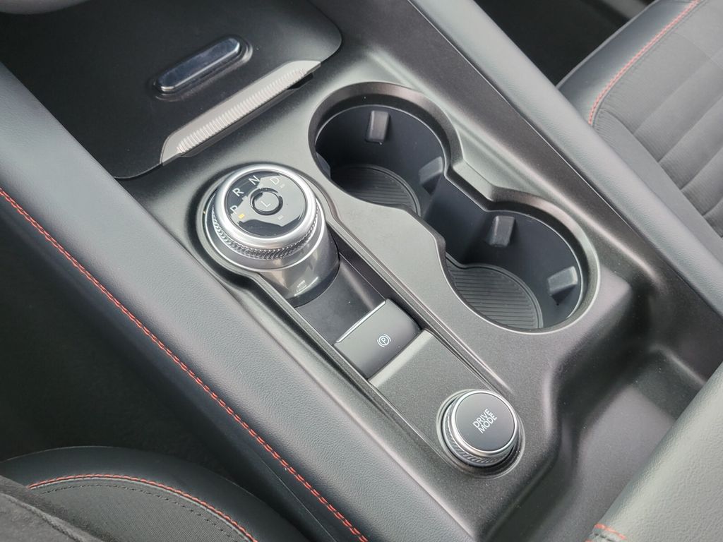 Thumbnail: 2025 Ford Explorer - 13