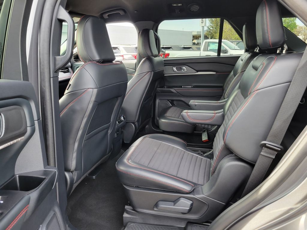 Thumbnail: 2025 Ford Explorer - 11