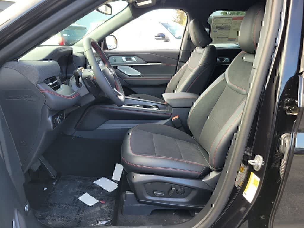 Thumbnail: 2026 Ford Explorer - 9