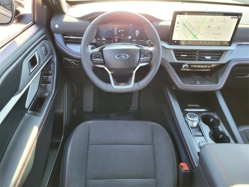 2025 Ford Explorer ST 2