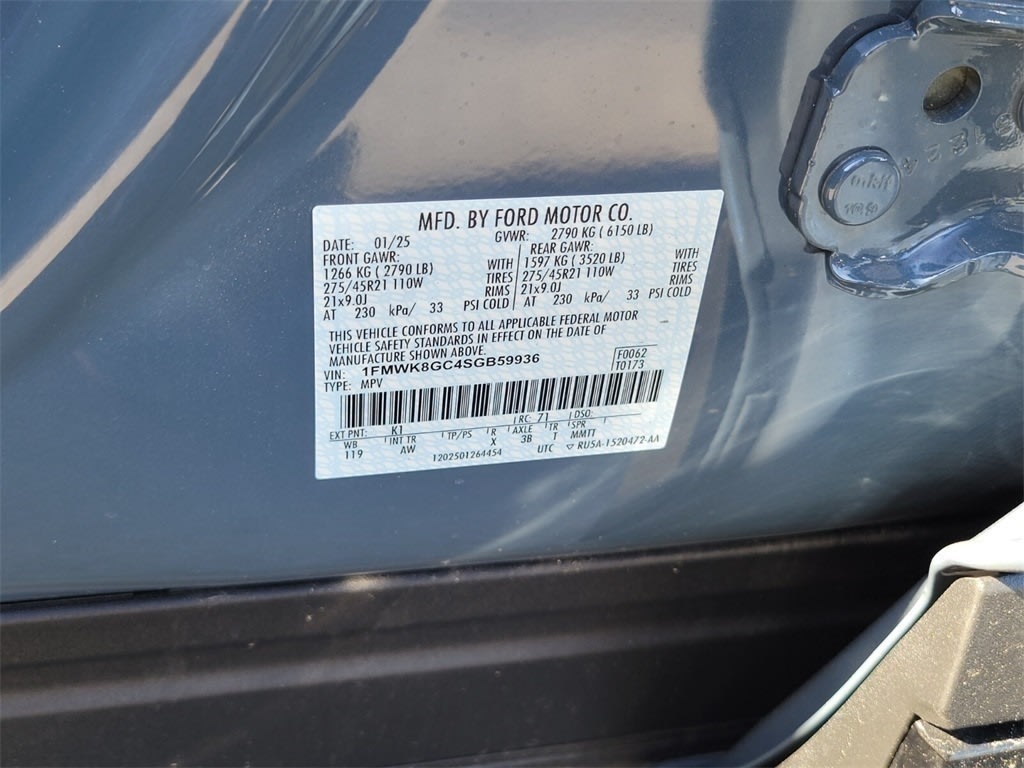 2025 Ford Explorer ST 15