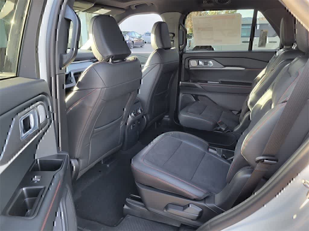 Thumbnail: 2026 Ford Explorer - 9