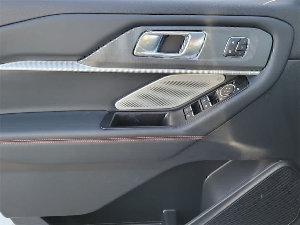 Thumbnail: 2026 Ford Explorer - 20