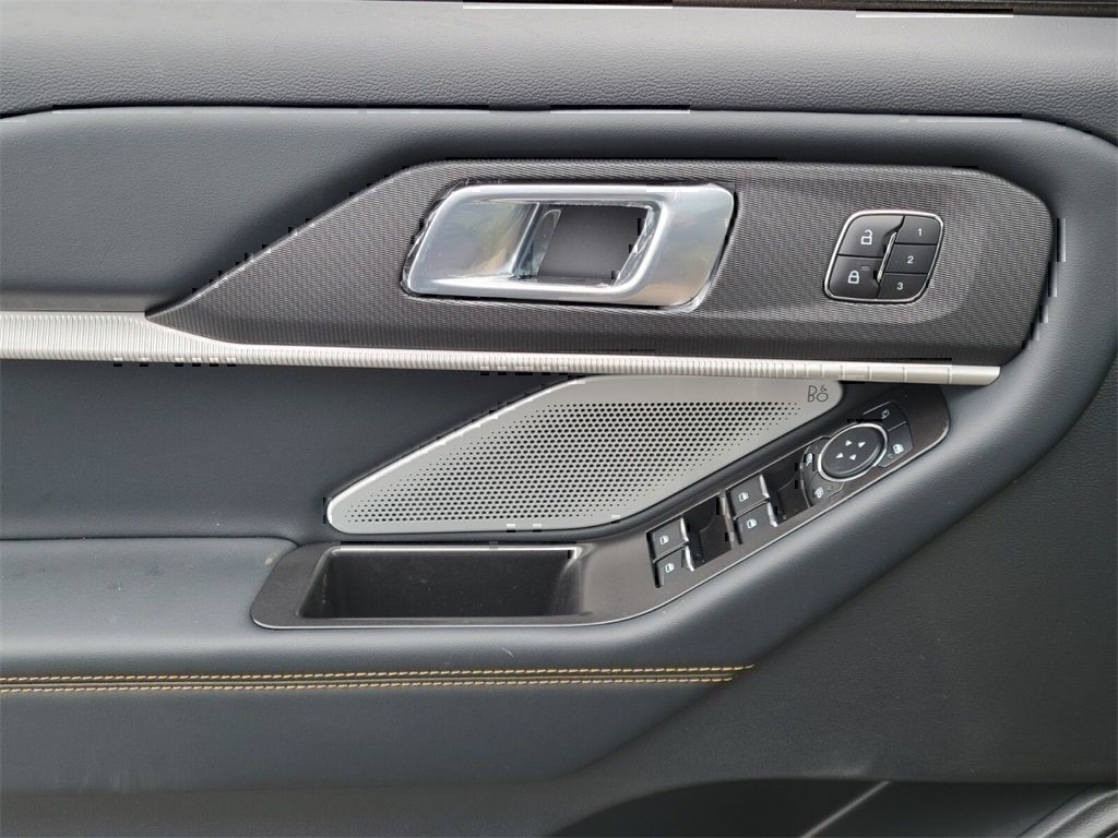 Thumbnail: 2026 Ford Explorer - 23