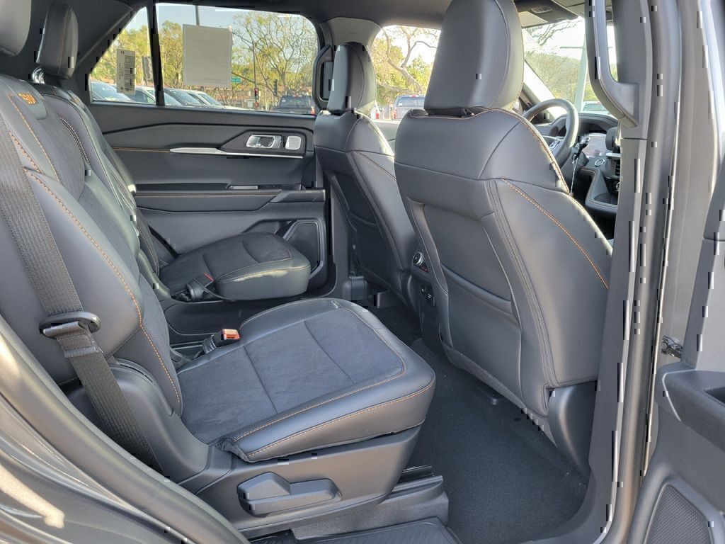 Thumbnail: 2026 Ford Explorer - 19