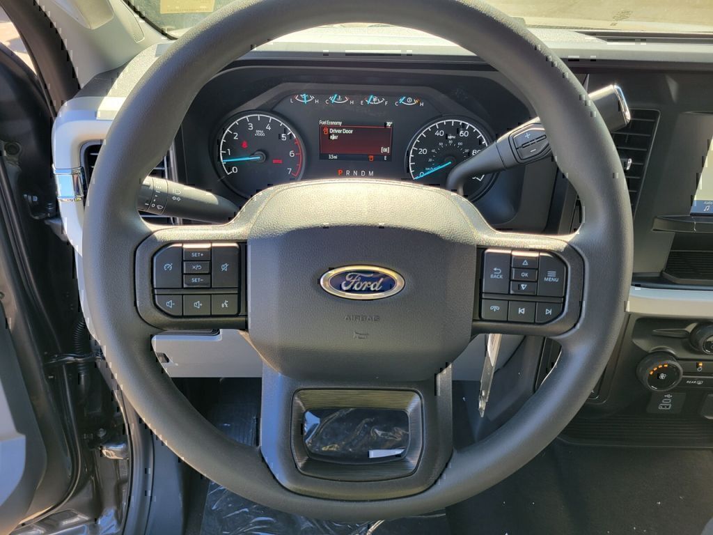 Thumbnail: 2026 Ford F-250 - 9