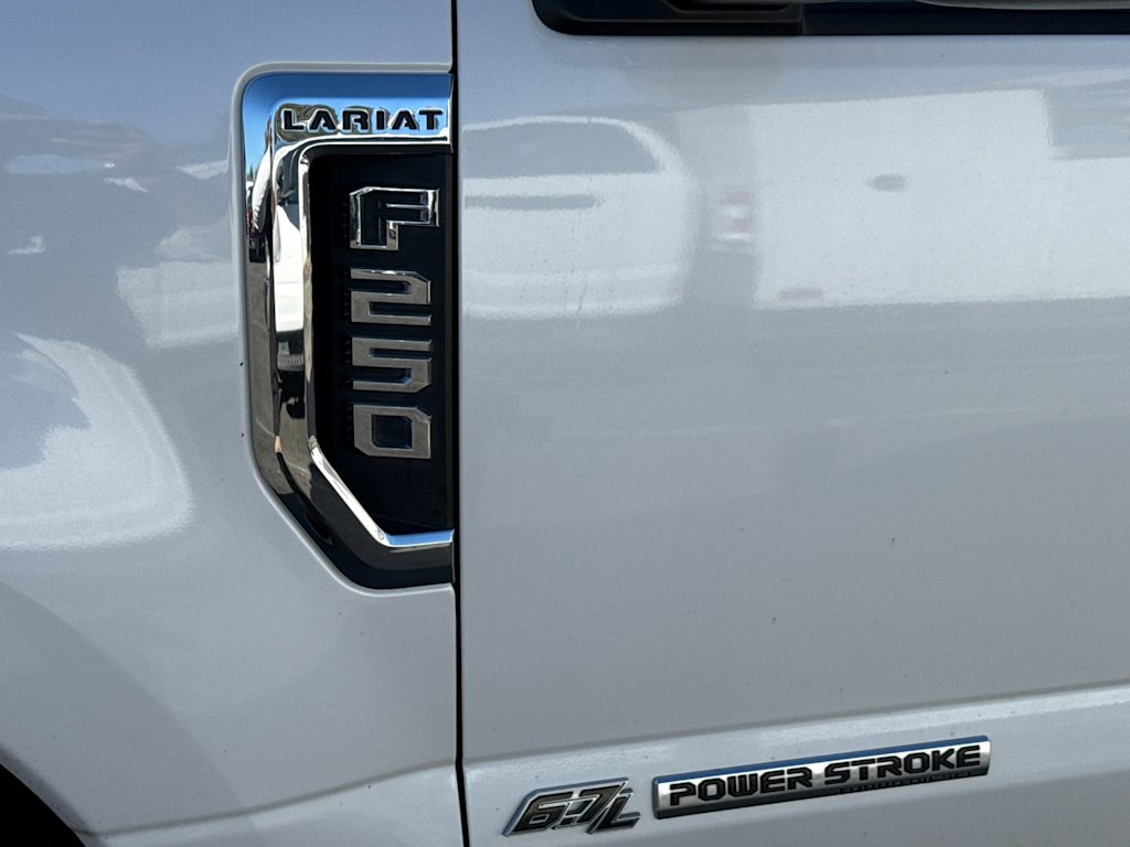 Thumbnail: 2017 Ford F-250 - 5