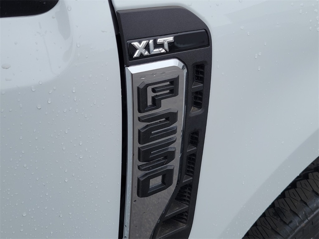 Thumbnail: 2025 Ford F-250 - 15