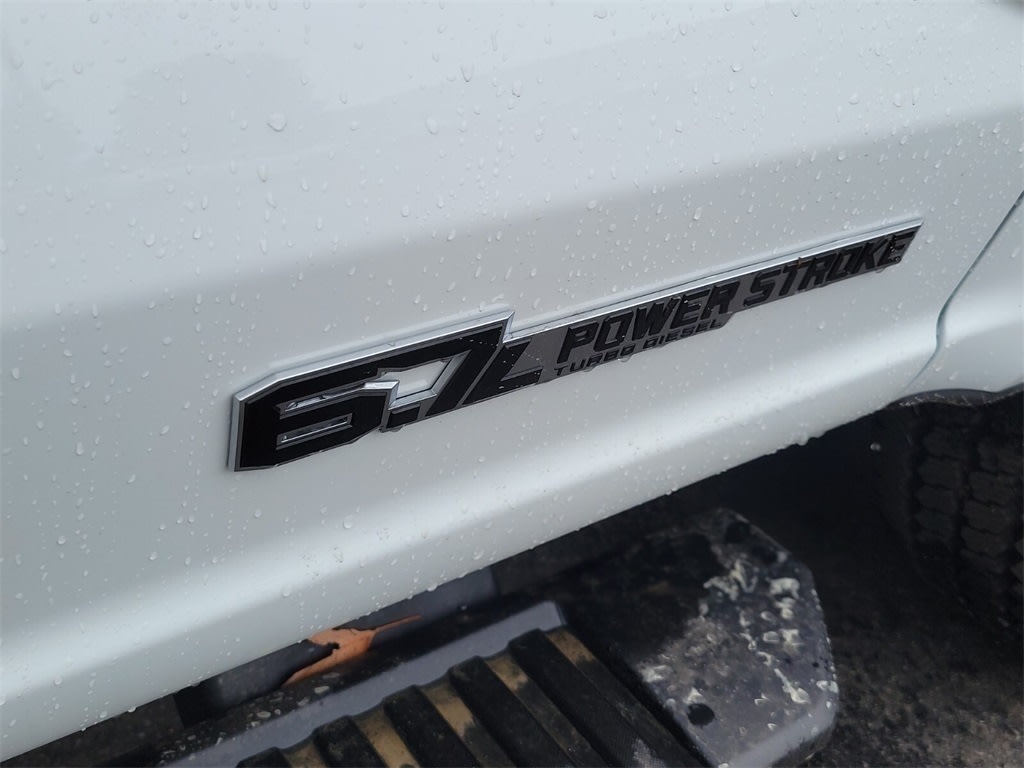 Thumbnail: 2025 Ford F-250 - 17