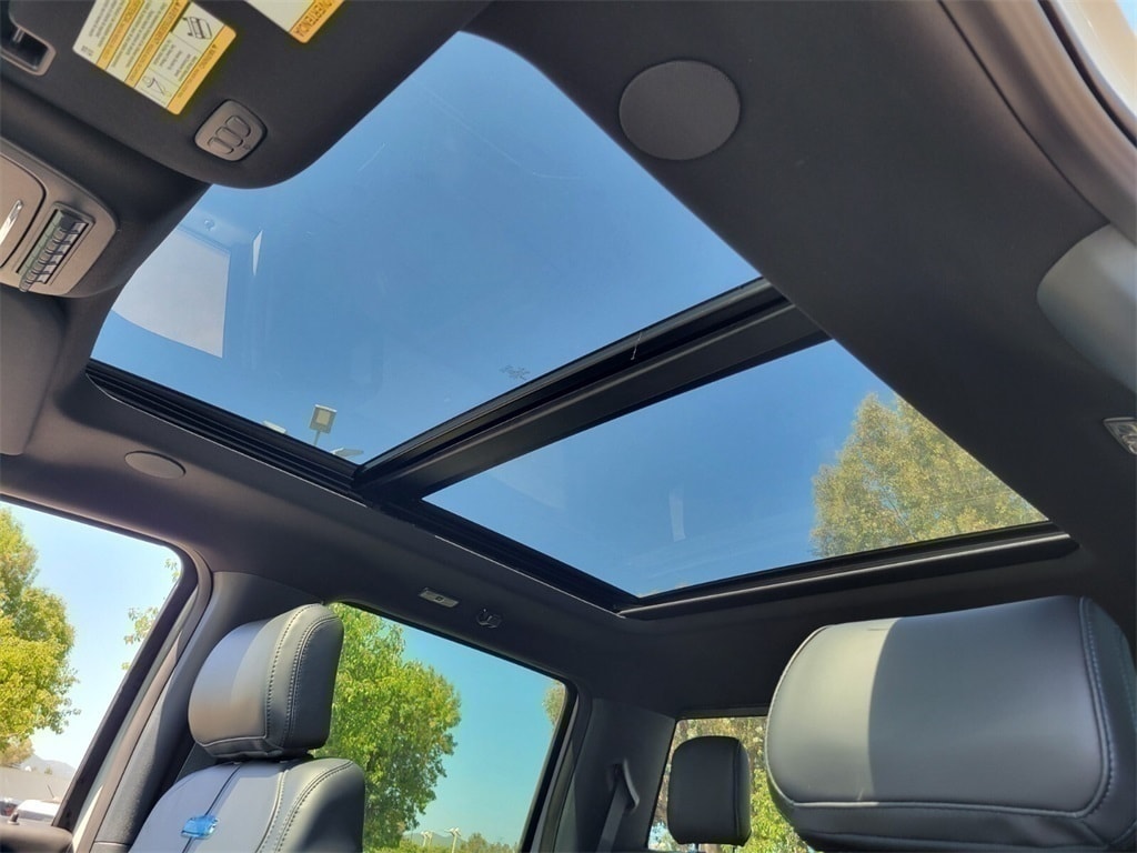 Thumbnail: 2025 Ford F-250 - 18