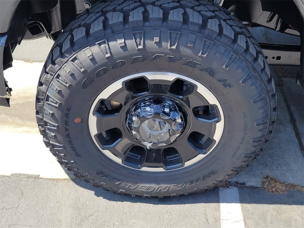 Thumbnail: 2025 Ford F-250 - 17