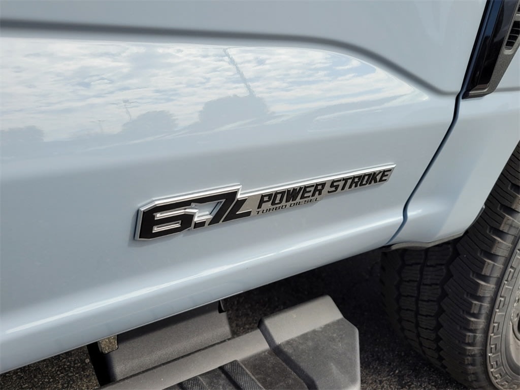 Thumbnail: 2025 Ford F-250 - 18