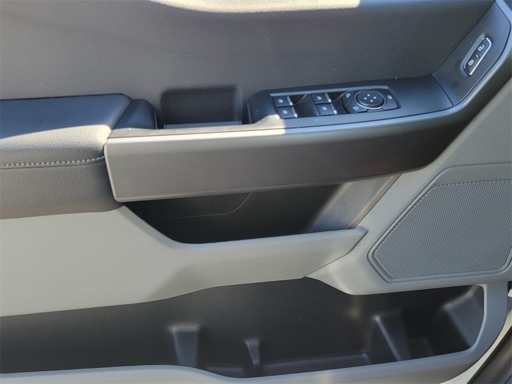 Thumbnail: 2026 Ford F-250 - 20