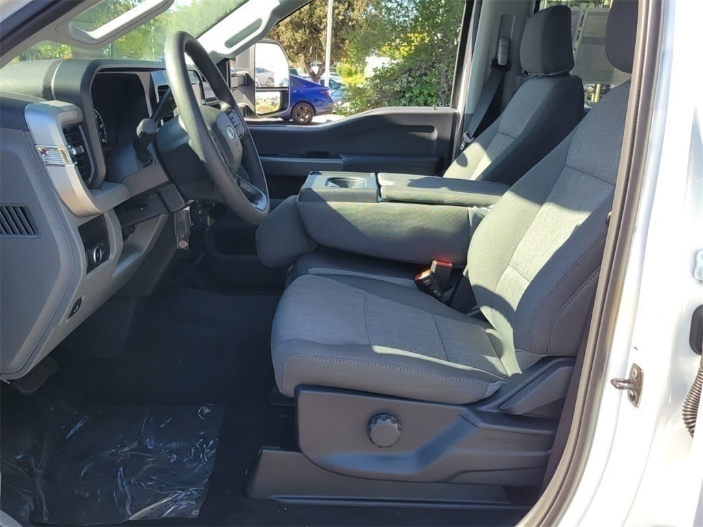 Thumbnail: 2026 Ford F-250 - 9