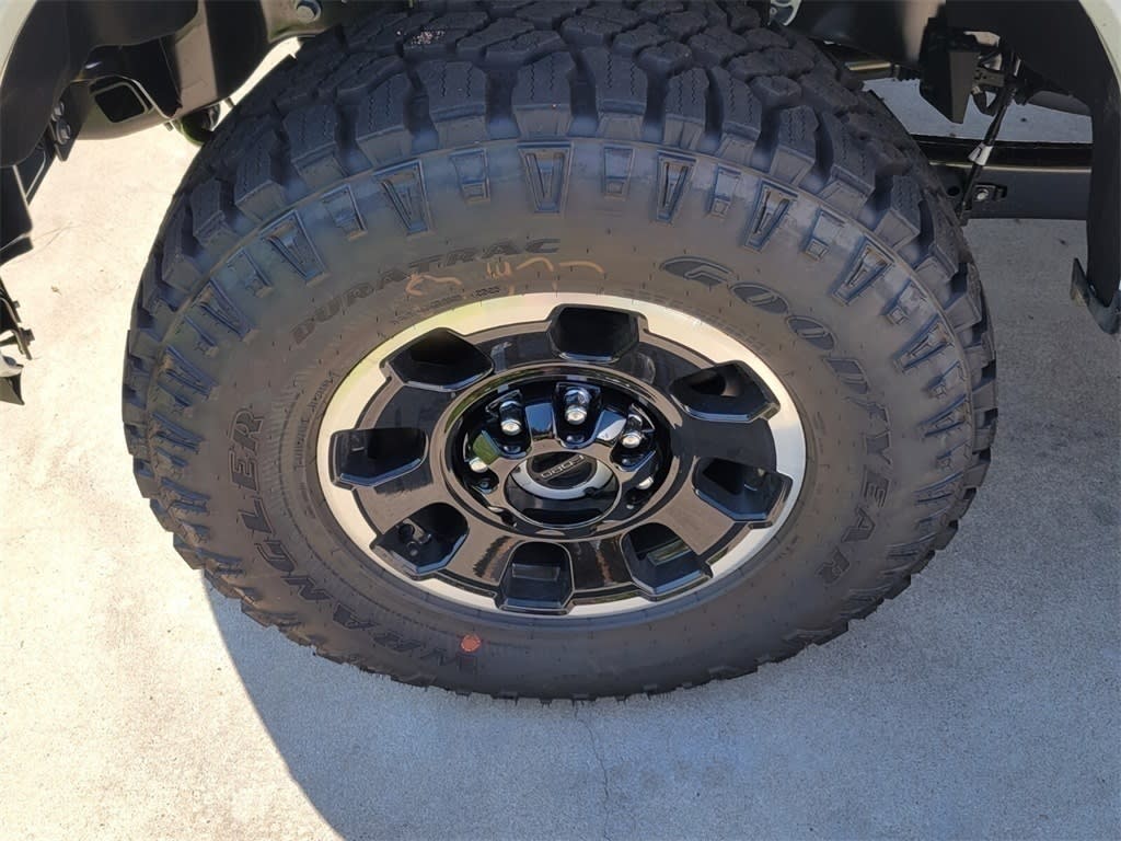 Thumbnail: 2025 Ford F-350 - 16