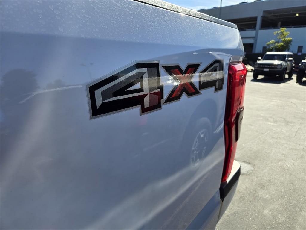 Thumbnail: 2019 Ford F-350 - 10