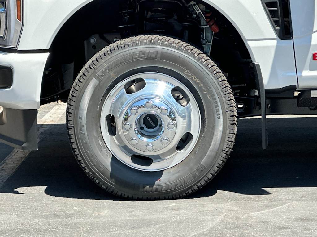 Thumbnail: 2026 Ford F-350 - 8