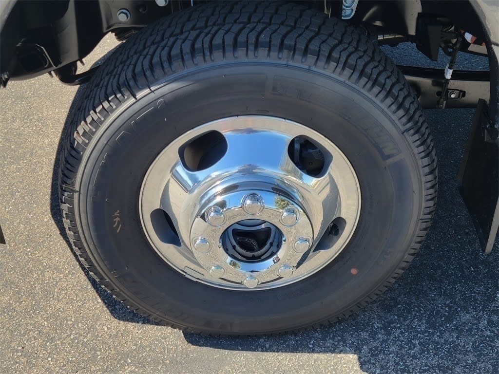 Thumbnail: 2026 Ford F-350 - 8