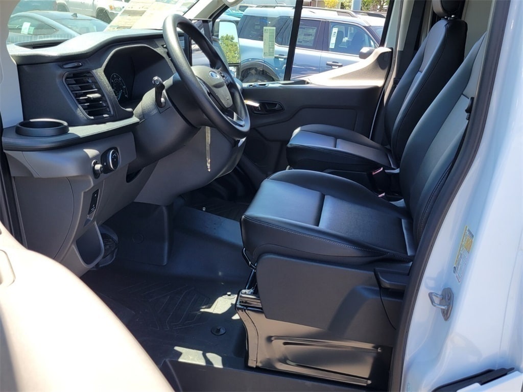 Thumbnail: 2025 Ford Transit Series - 10