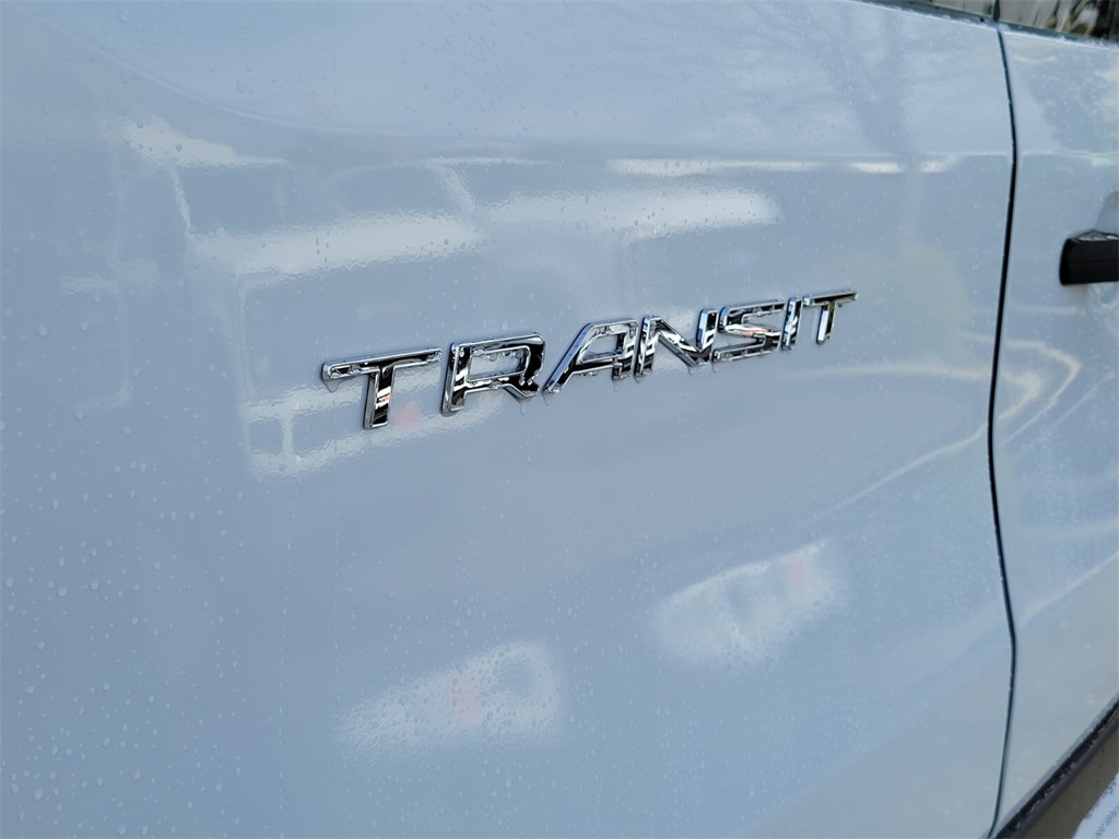 2022 Ford Transit Series 250 7