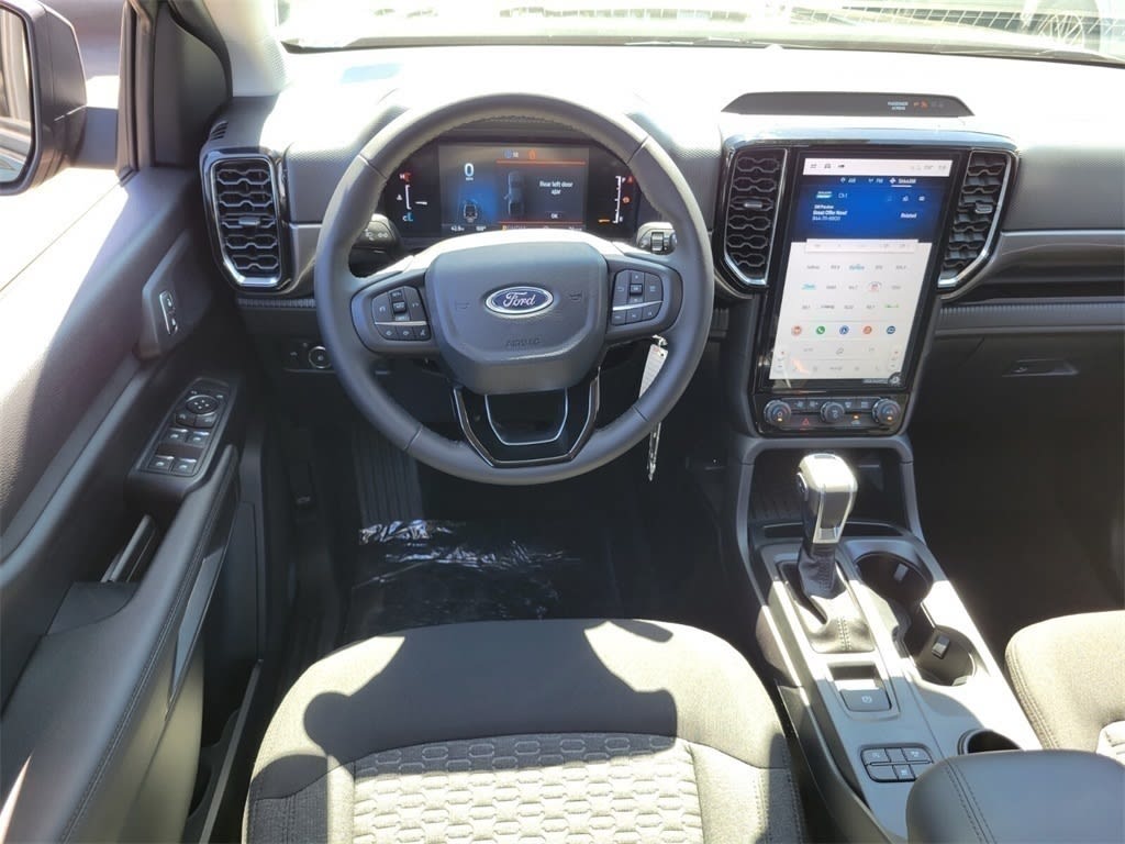Thumbnail: 2025 Ford Ranger - 9