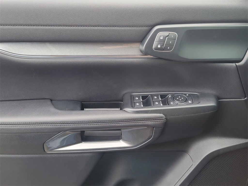 Thumbnail: 2025 Ford Ranger - 21