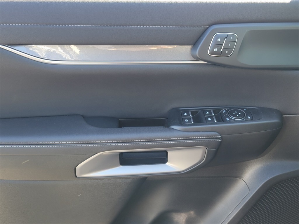 Thumbnail: 2025 Ford Ranger - 20