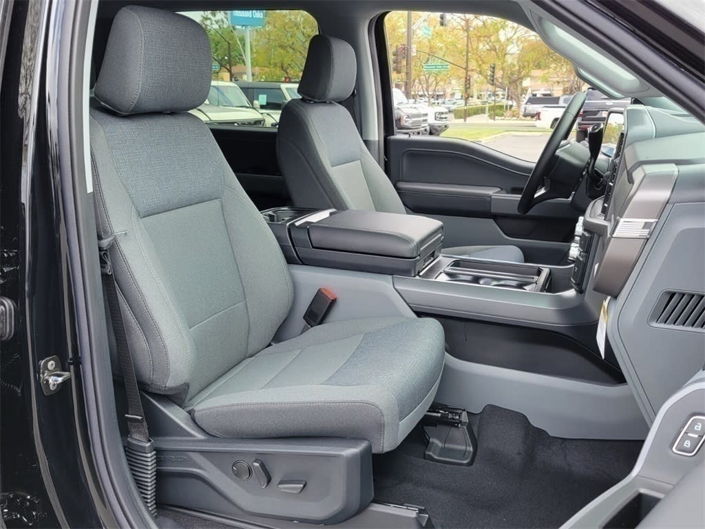 Thumbnail: 2025 Ford F-150 - 10