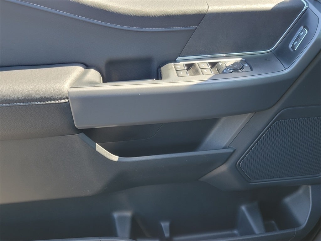 Thumbnail: 2025 Ford F-150 - 21