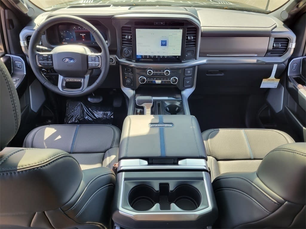 2025 Ford F-150 Platinum 2