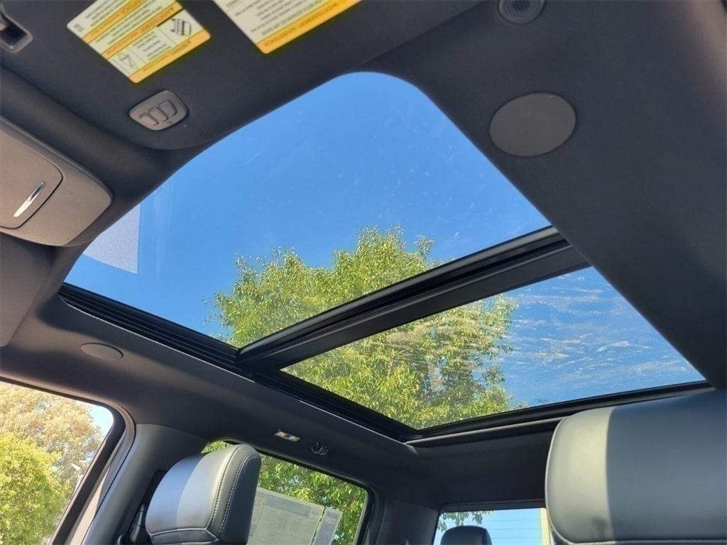 Thumbnail: 2025 Ford F-150 - 21