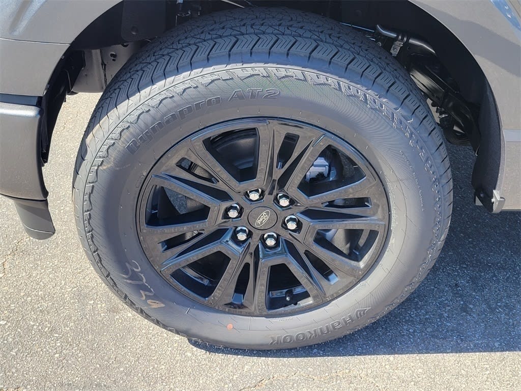 Thumbnail: 2025 Ford F-150 - 8