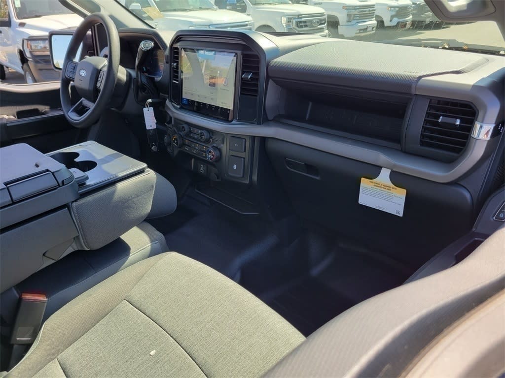 2025 Ford F-150 XL 2