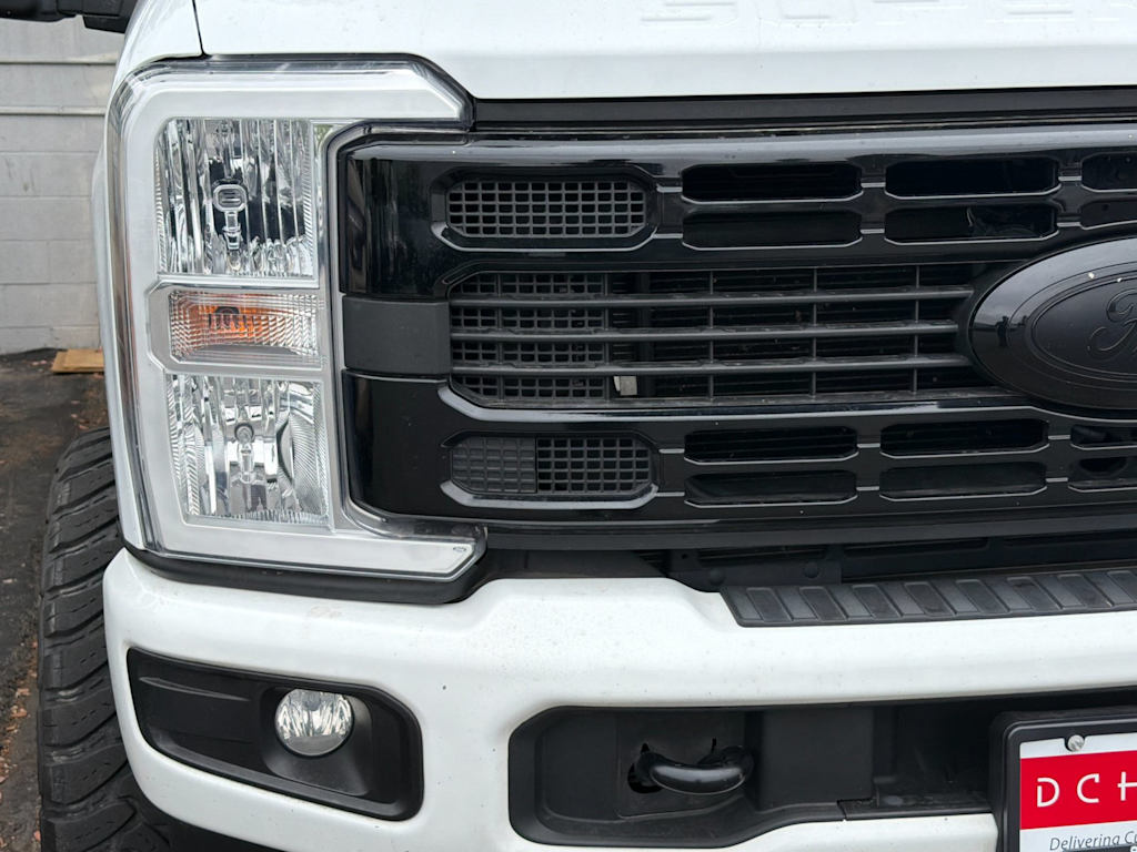 Thumbnail: 2023 Ford F-350 - 11
