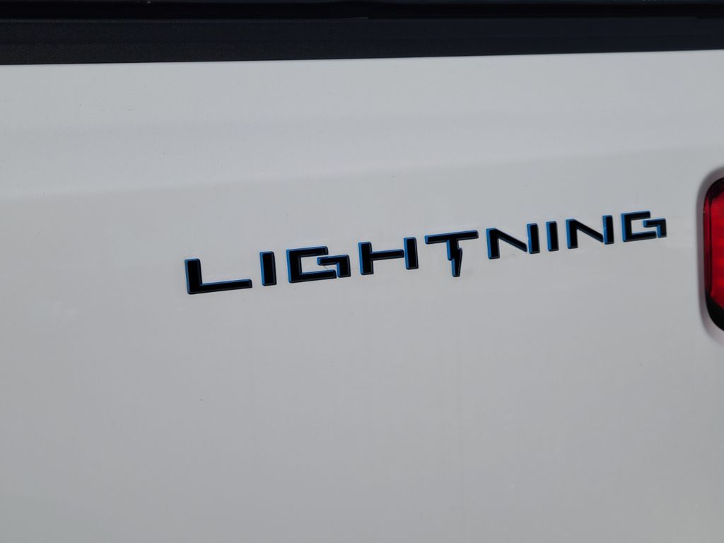 Thumbnail: 2025 Ford F-150 - 9