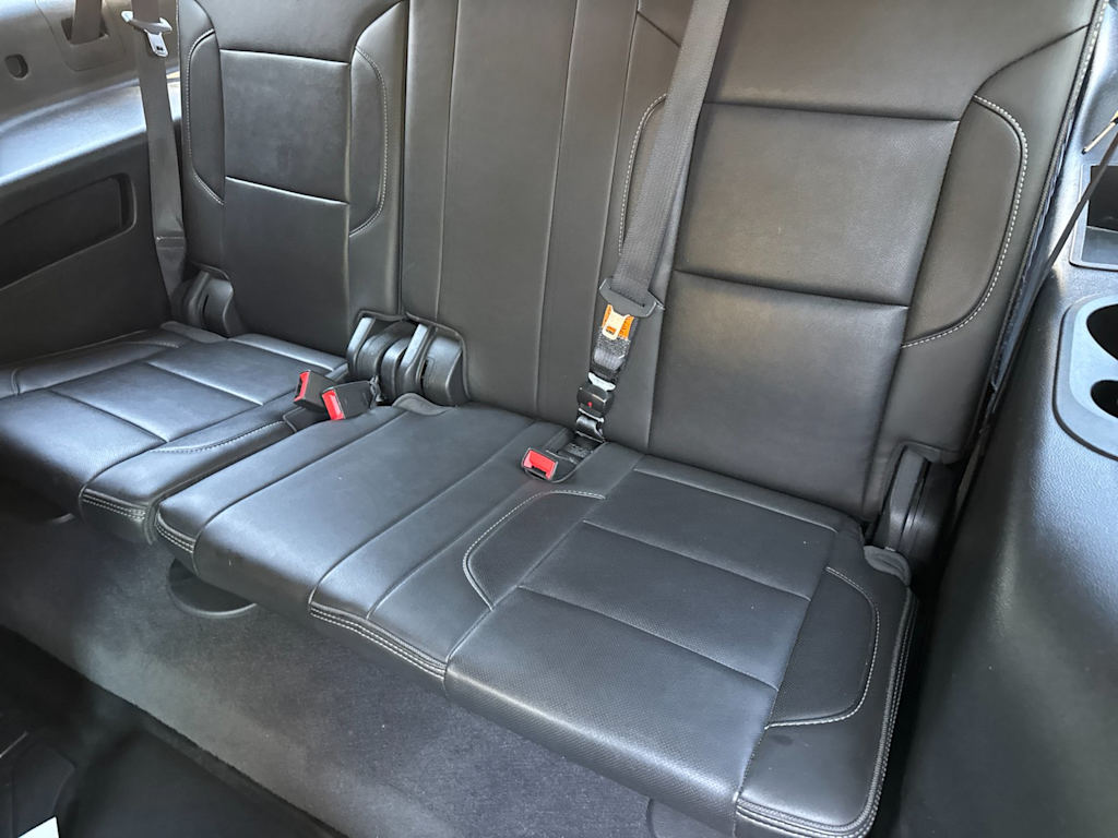 Thumbnail: 2019 GMC Yukon XL - 23