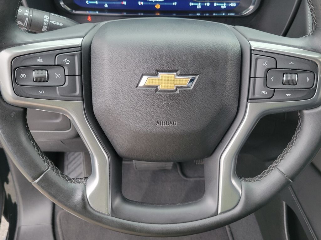 Thumbnail: 2024 Chevrolet Tahoe - 21