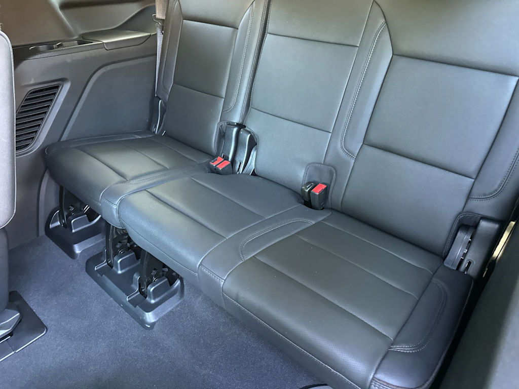 Thumbnail: 2022 Chevrolet Tahoe - 9