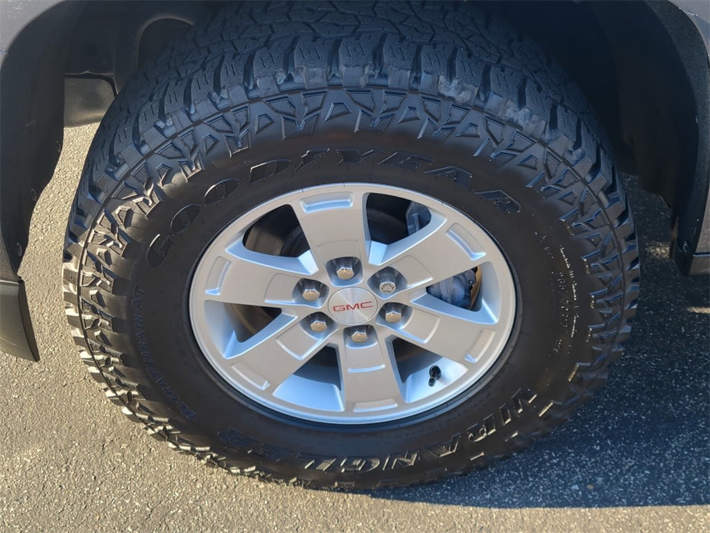 Thumbnail: 2017 GMC Canyon - 7