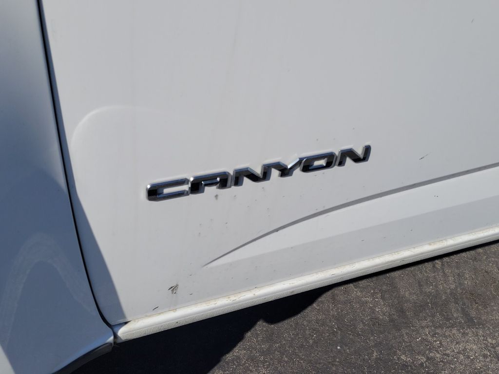 Thumbnail: 2019 GMC Canyon - 4