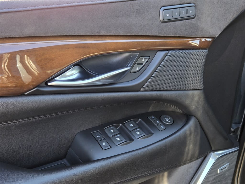 Thumbnail: 2020 Cadillac Escalade - 23