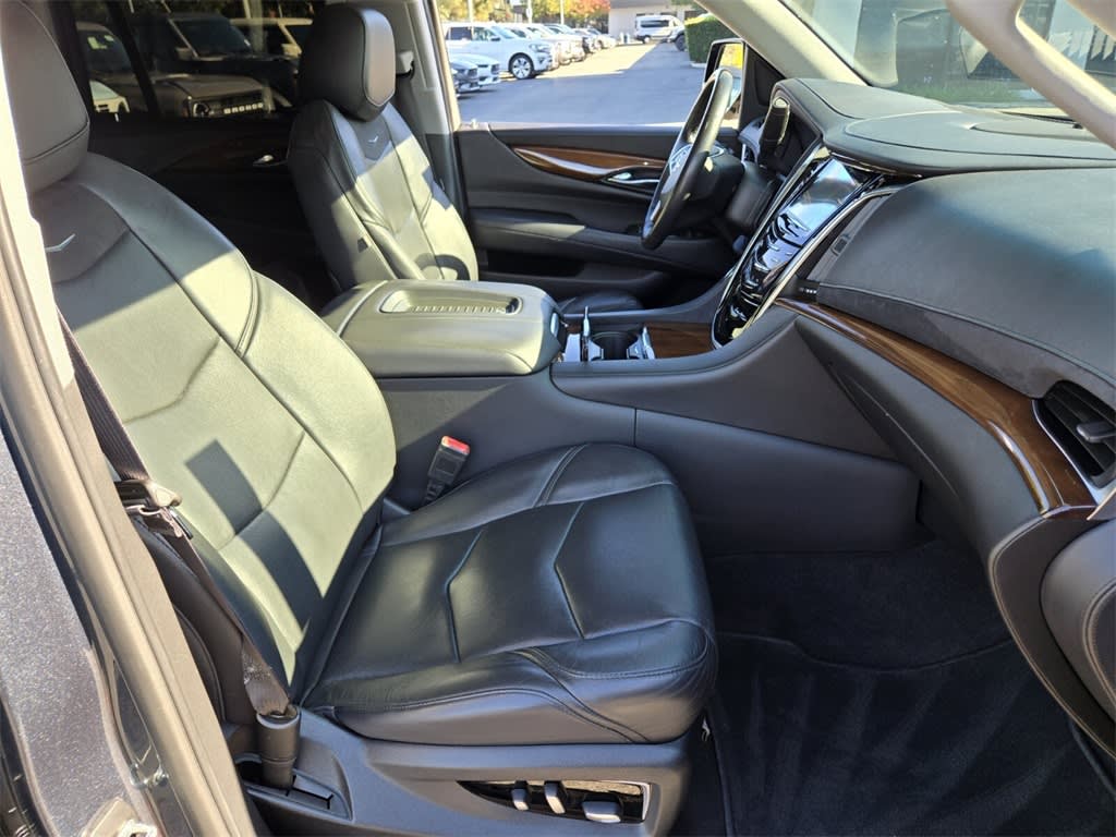 Thumbnail: 2020 Cadillac Escalade - 11